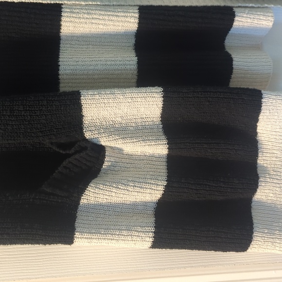 Short sleeve pocket cardigan - Picture 2 of 10